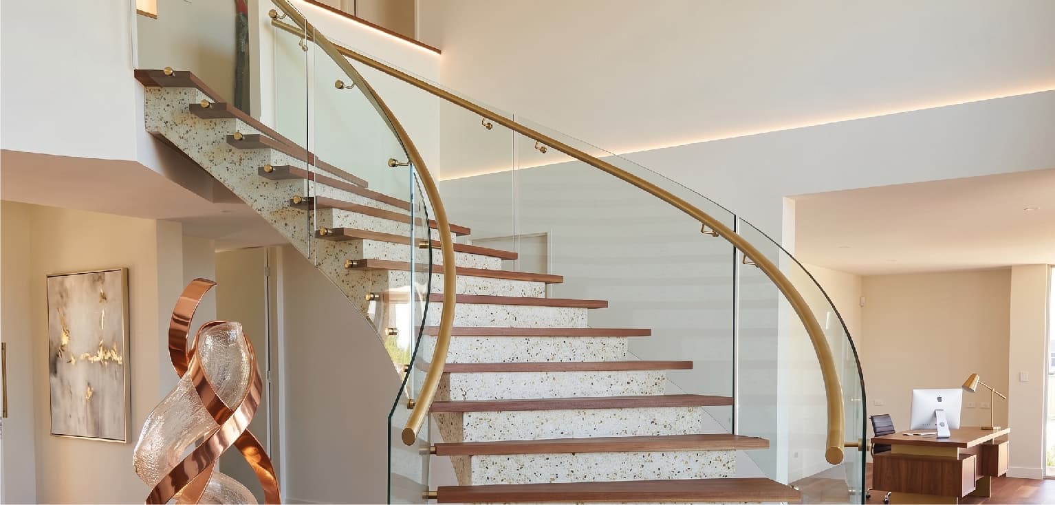 Handrails and balustrades